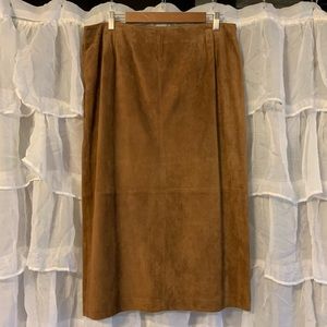 Valerie by Valerie Stevens 100% suede skirt
